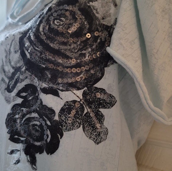 Baby Blue Short-sleeved Shirt - Picture 2 of 4